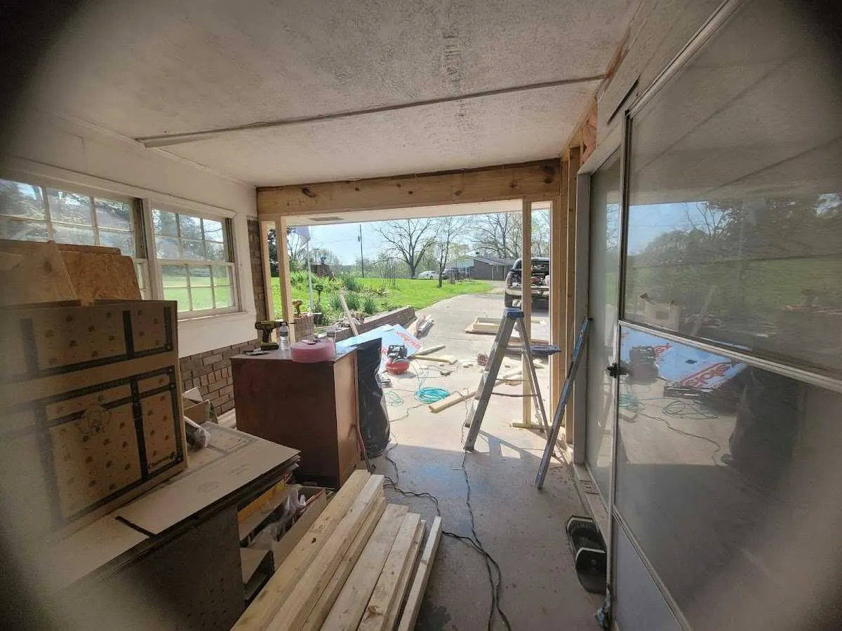 Air movers and dehumidifier for Drying & Dehumidification in Kent